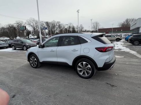 Used 2025 Ford Escape Platinum image 51