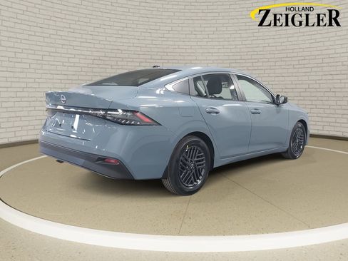 New 2026 Nissan Sentra SV FWD image 5