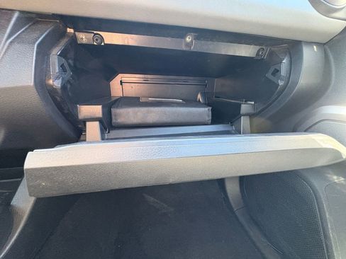 Used 2022 Toyota Tacoma SR5 image 7