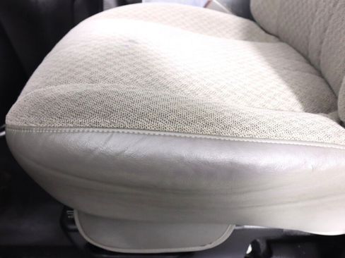 Used 2019 Chevrolet Express 2500 w/ Driver Convenience Package RWD image 26