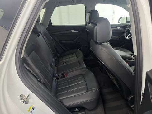 Used 2022 Audi Q5 2.0T Premium w/ Convenience Package image 25