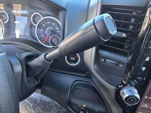 New 2026 RAM 2500 Tradesman AWD/4WD image 15
