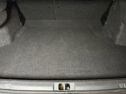 Used 2017 Subaru Impreza 2.0i AWD/4WD image 22