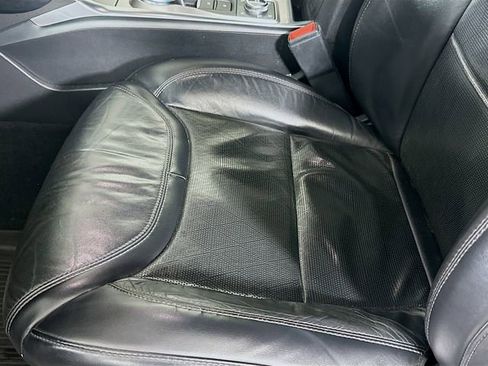 Used 2020 Ford Explorer Platinum w/ Premium Technology Package image 20