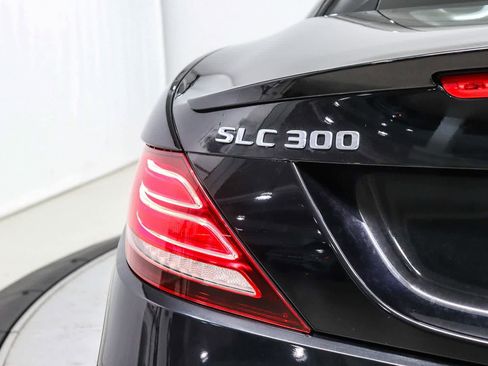 Used 2020 Mercedes-Benz SLC 300 image 11