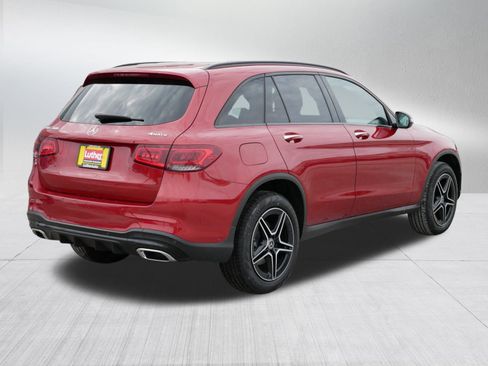 Used 2021 Mercedes-Benz GLC 300 4MATIC image 7