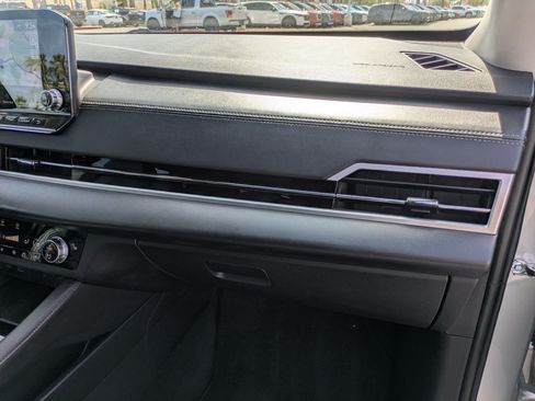 Used 2023 Mitsubishi Outlander SEL FWD image 30