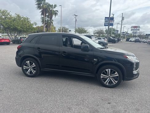 Used 2025 Mitsubishi Outlander Sport ES image 8