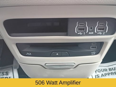 Used 2023 Chrysler Pacifica Touring-L w/ Uconnect Theater Family Group AWD/4WD image 20