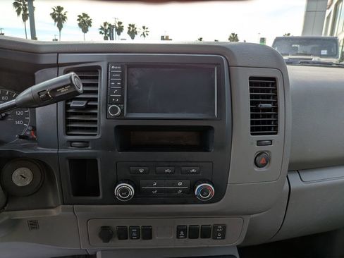 Used 2020 Nissan NV 2500 SV image 17