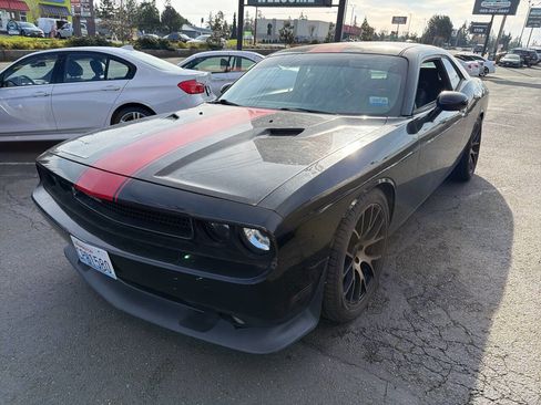 Used 2013 Dodge Challenger Rallye Redline image 1