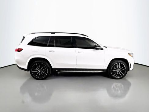 Used 2022 Mercedes-Benz GLS 450 4MATIC image 4