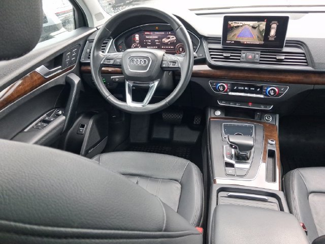 Used 2019 Audi Q5 2.0T Premium Plus w/ Premium Plus Package AWD/4WD image 8