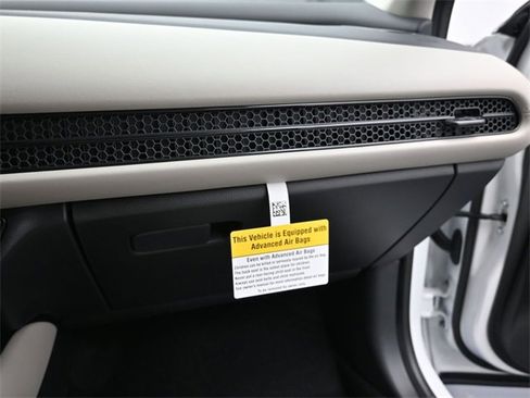 New 2026 Honda HR-V LX image 23