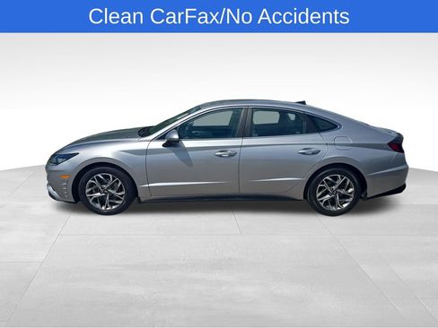 Used 2021 Hyundai Sonata SEL image 2
