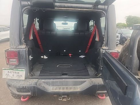 Used 2018 Jeep Wrangler Unlimited Rubicon AWD/4WD image 17