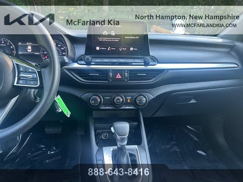 Used 2024 Kia Forte LXS FWD image 22