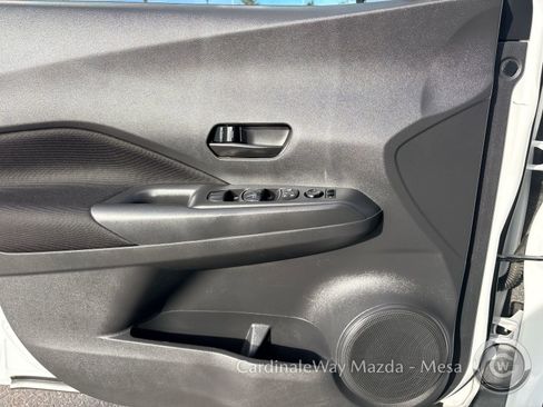 Used 2022 Nissan Kicks S image 22