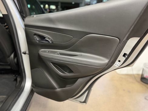 Used 2017 Buick Encore Preferred image 22