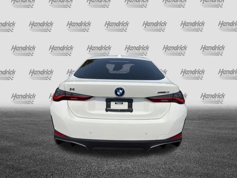 Used 2023 BMW i4 eDrive35 RWD image 9