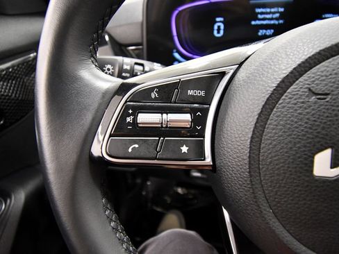 Certified 2025 Kia Seltos S AWD/4WD image 20