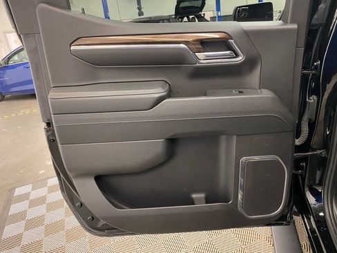 Used 2024 Chevrolet Silverado 1500 RST w/ Convenience Package II image 18