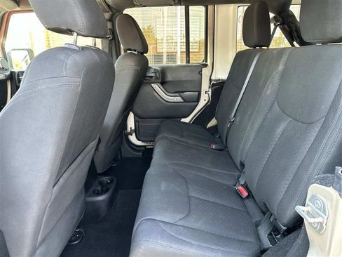 Used 2016 Jeep Wrangler Unlimited Sport w/ Dual Top Group AWD/4WD image 10