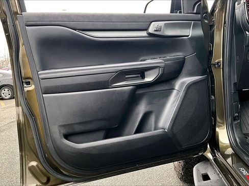 Used 2025 Ford Ranger Raptor image 21