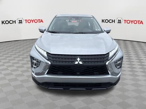 Used 2025 Mitsubishi Eclipse Cross SE image 2
