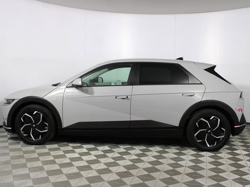 Used 2024 Hyundai Ioniq 5 SEL RWD image 27
