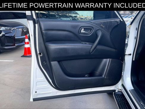 Used 2023 INFINITI QX80 Luxe w/ Cargo Package RWD image 15