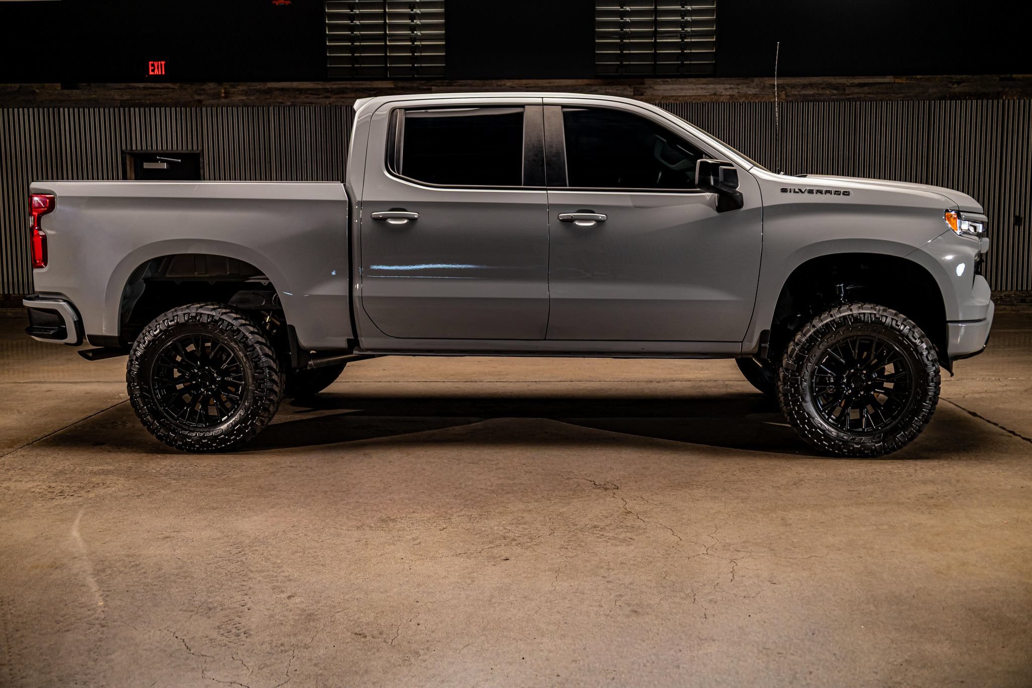 Used 2025 Chevrolet Silverado 1500 RST w/ All Star Edition Plus AWD/4WD image 11