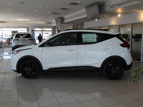 New 2027 Chevrolet Bolt RS image 7