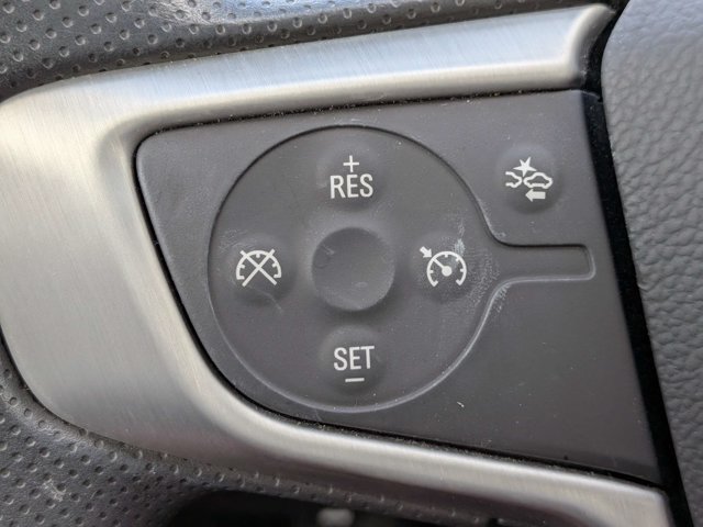 Used 2024 GMC Terrain SLE w/ Driver Convenience Package FWD image 26