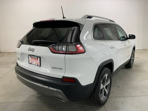 Used 2019 Jeep Cherokee Limited w/ Technology Group AWD/4WD image 8