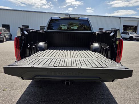 Used 2024 Toyota Tundra SR5 w/ SR5 Convenience Package AWD/4WD image 14