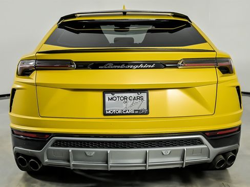 Used 2019 Lamborghini Urus AWD/4WD image 8