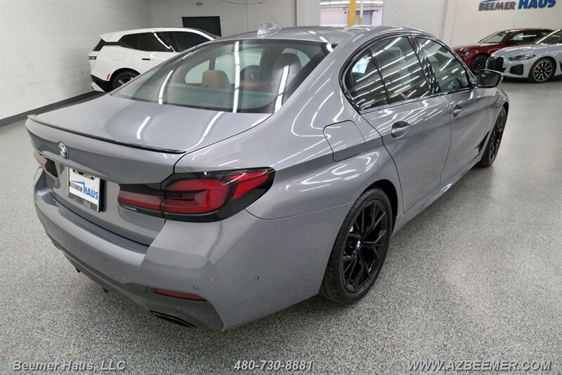 Used 2023 BMW 530i w/ M Sport Package RWD image 8