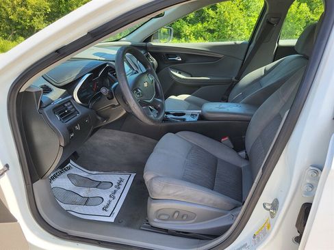 Used 2017 Chevrolet Impala LS FWD image 11