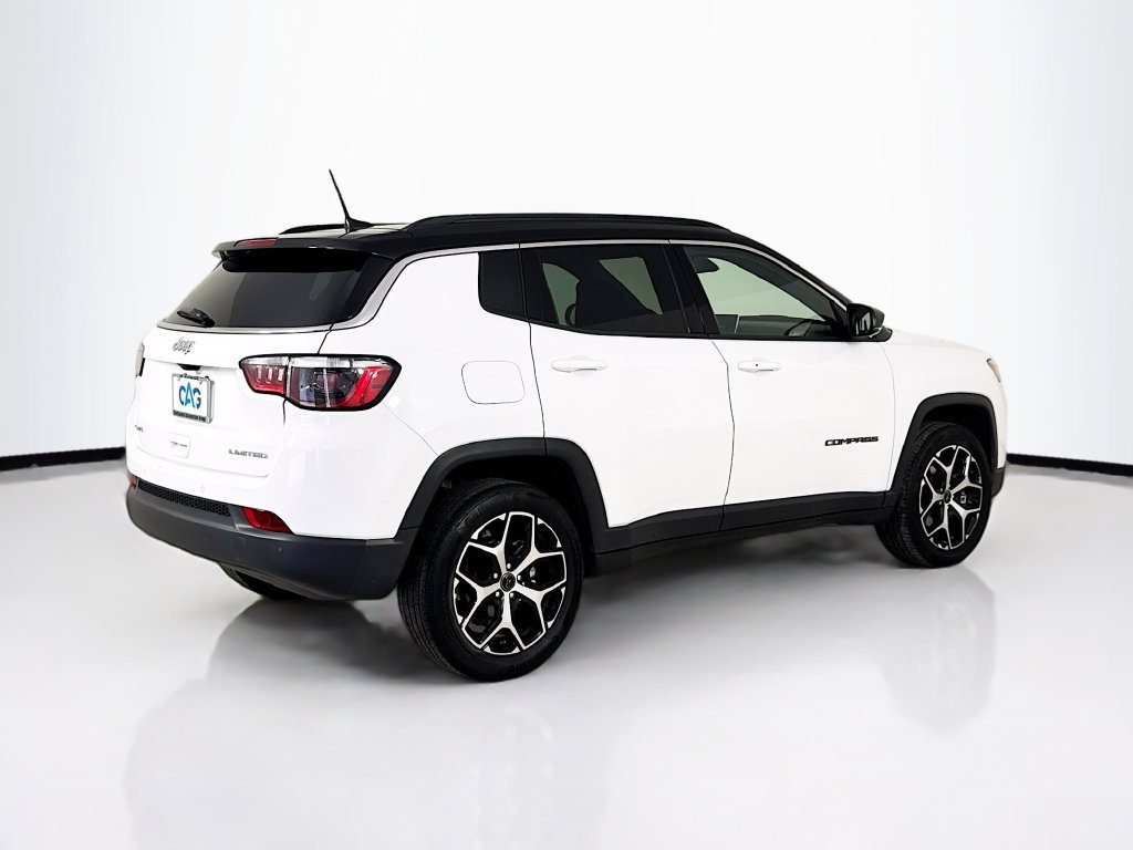 Used 2025 Jeep Compass Limited AWD/4WD image 7