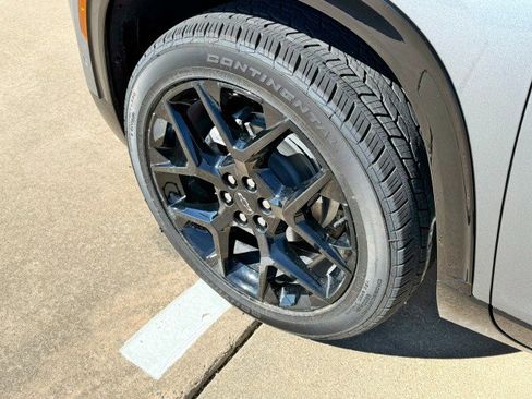 New 2026 Chevrolet Traverse RS FWD image 10