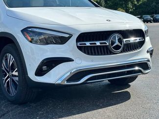 New 2026 Mercedes-Benz GLA 250 4MATIC video 2