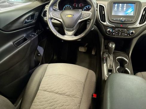 Used 2018 Chevrolet Equinox LT image 21