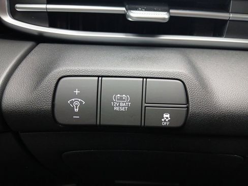 New 2026 Hyundai Elantra Hybrid FWD image 18