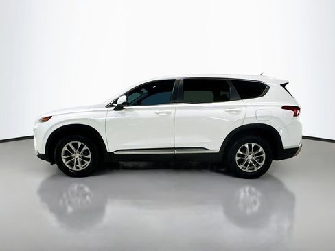 Used 2019 Hyundai Santa Fe SE image 4