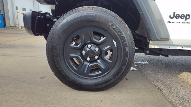 Used 2026 Jeep Gladiator Sport AWD/4WD image 25