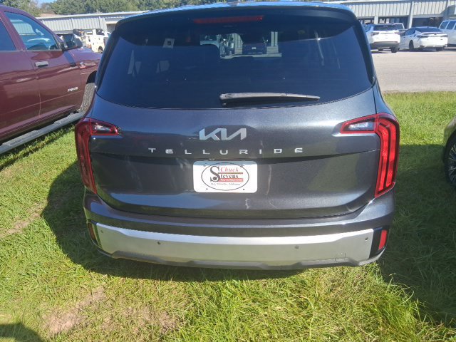 Used 2024 Kia Telluride LX FWD image 12