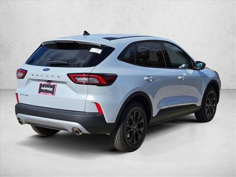 New 2026 Ford Escape Active image 2