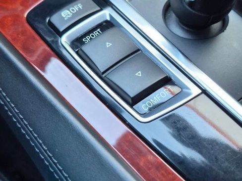 Used 2011 BMW ALPINA B7 w/ Driver Assistance Pkg image 55