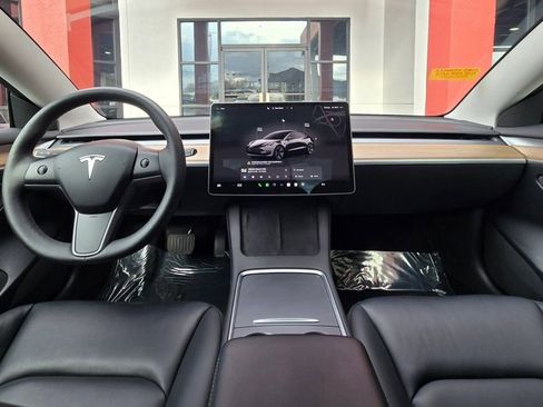 Used 2023 Tesla Model 3 Standard Range image 19